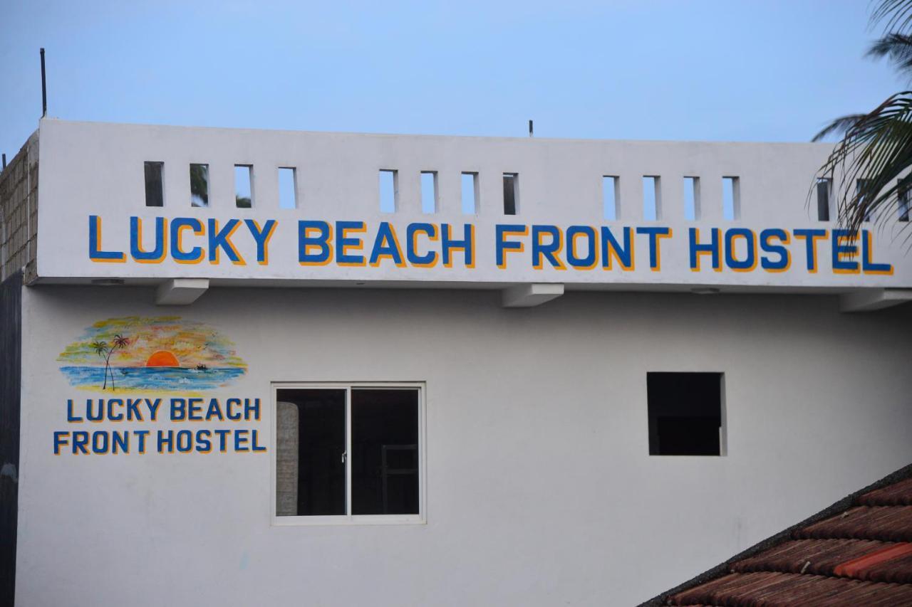 Lucky Beach Front Hostel Hikkaduwa Exterior foto